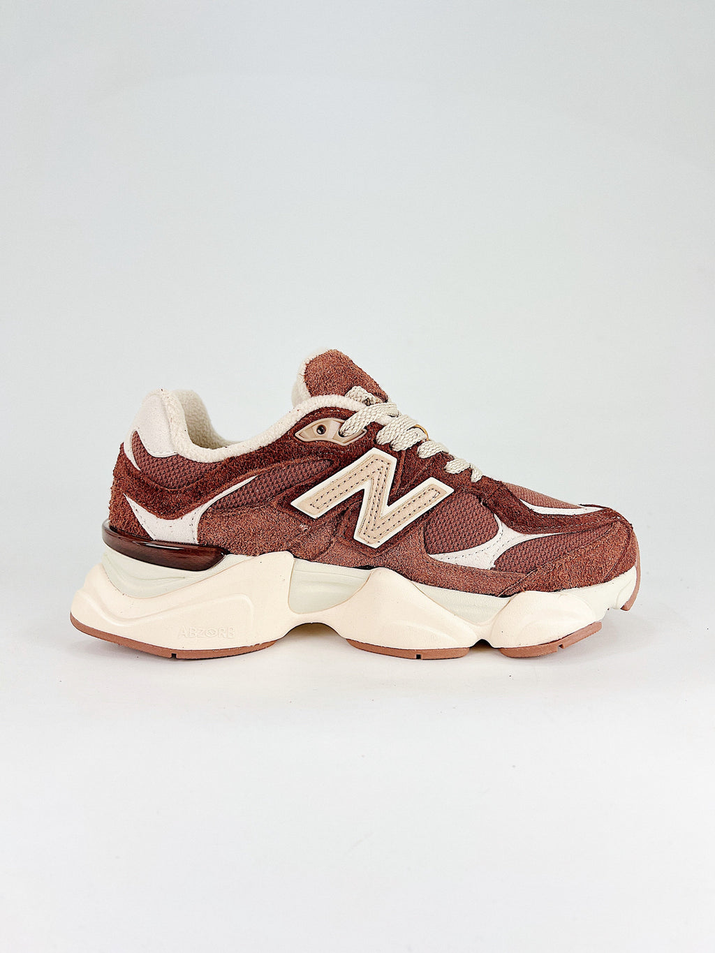 New Balance 9060 Rich Oak Timberwolf