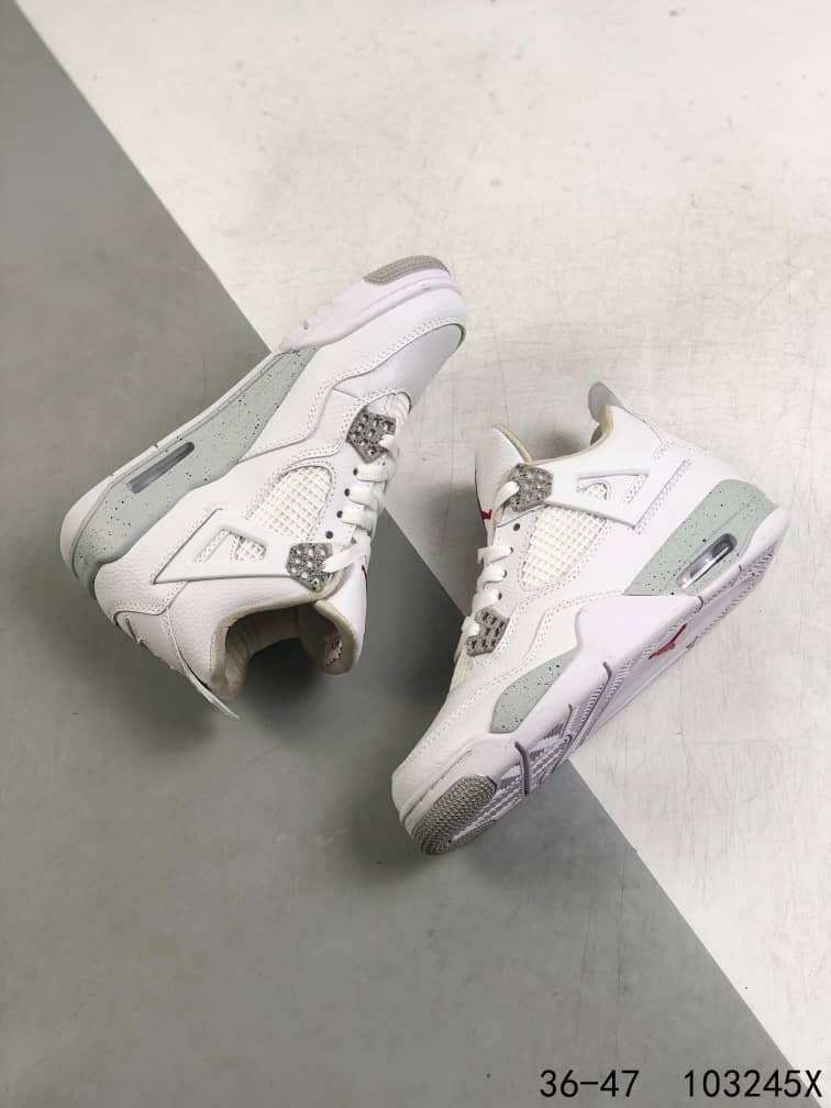 Jordan 4 Retro White Oreo (2021)